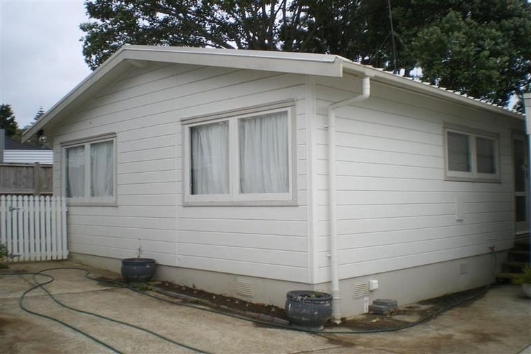 Photo of property in 32a Andrew Road, Howick, Auckland, 2010
