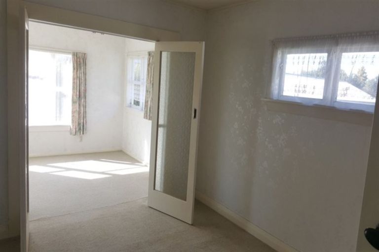 Photo of property in 5 Moorhouse Street, Waimate, 7924