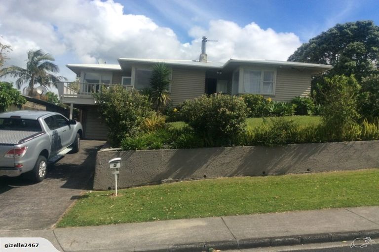 Photo of property in 5 Cron Avenue, Te Atatu South, Auckland, 0610