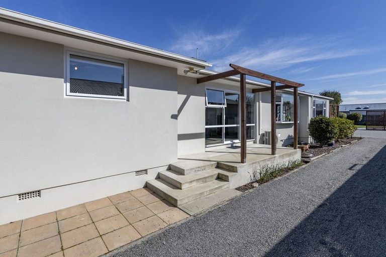 Photo of property in 53 Gardiners Road, Bishopdale, Christchurch, 8051