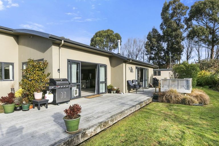 Photo of property in 37 Woodland Avenue, Mosgiel, 9024