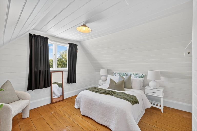 Photo of property in 380 Keyes Road, New Brighton, Christchurch, 8083