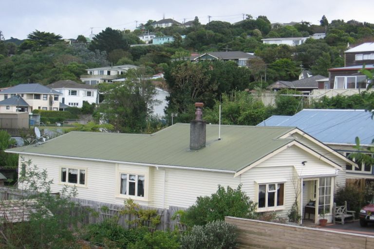 Photo of property in 5 Woodland Road, Johnsonville, Wellington, 6037