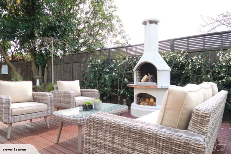 Photo of property in 2/745 Acacia Bay Road, Acacia Bay, Taupo, 3330