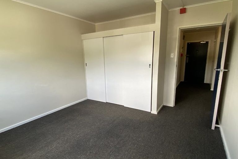 Photo of property in 95 Farmer Crescent, Taita, Lower Hutt, 5011