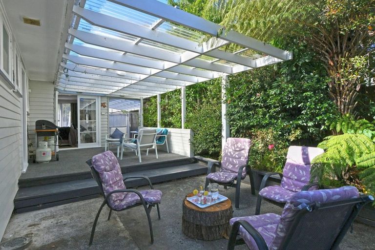 Photo of property in 39 Blueberry Grove, Timberlea, Upper Hutt, 5018