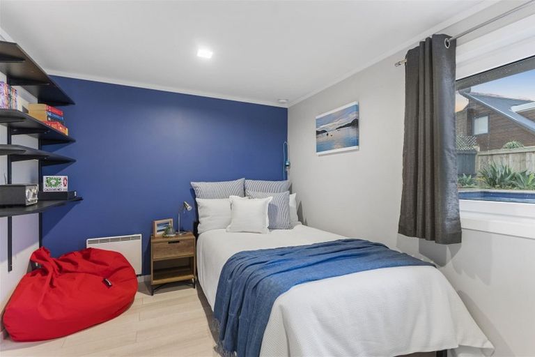 Photo of property in 13 Miraka Place, Birkenhead, Auckland, 0626