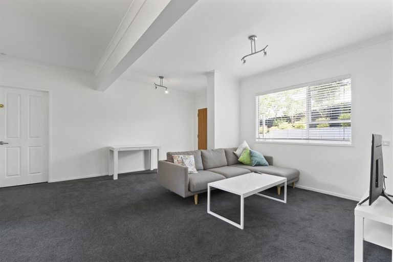 Photo of property in 6 Himalaya Drive, Half Moon Bay, Auckland, 2012