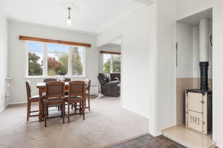 Photo of property in 51 East Street, Greytown, 5712