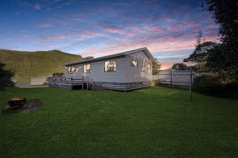 Photo of property in 3a Leinster Avenue, Raumati South, Paraparaumu, 5032