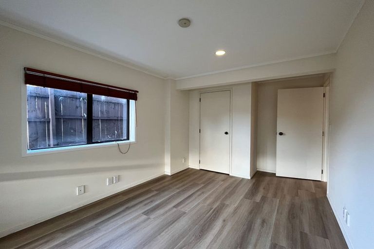 Photo of property in 29 Palliser Lane, Browns Bay, Auckland, 0630