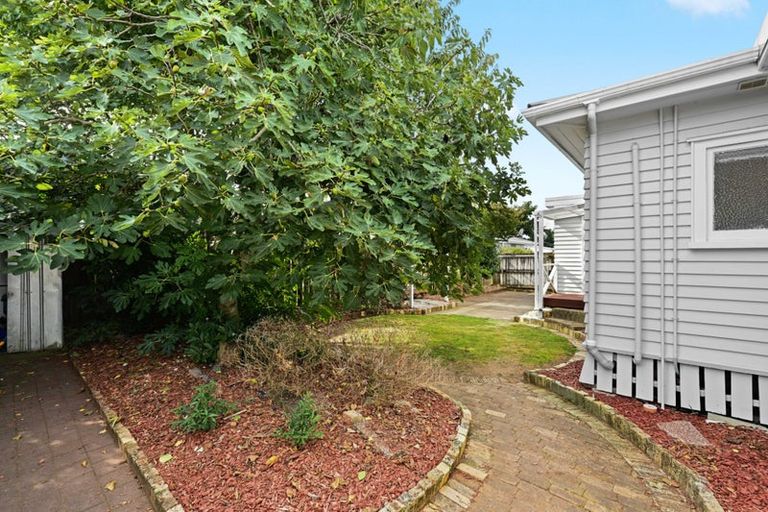 Photo of property in 23 Taylor Terrace, St Andrews, Hamilton, 3200