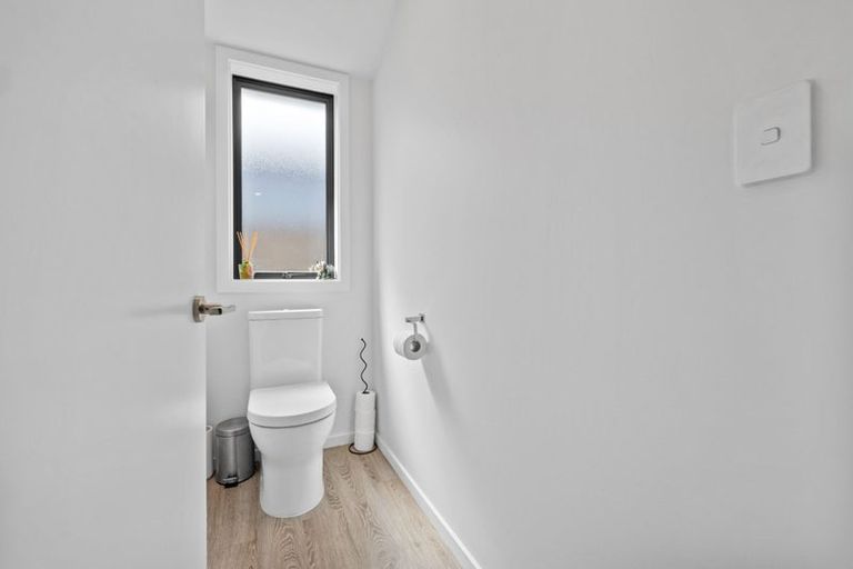 Photo of property in 7 Witte Street, Woodend, 7610