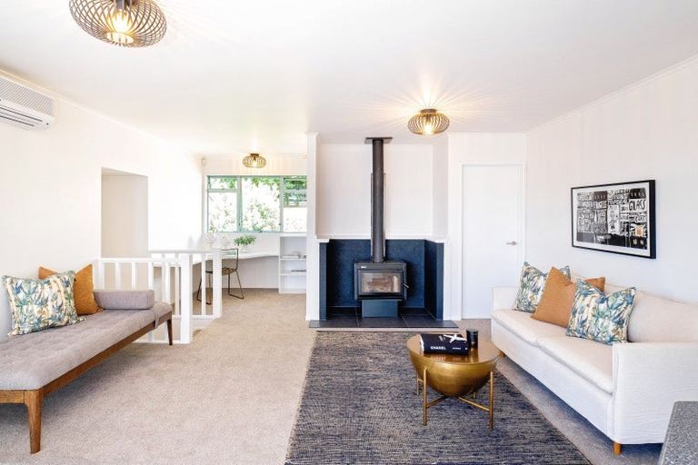 Photo of property in 3/42 Campbell Street, Havelock North, 4130