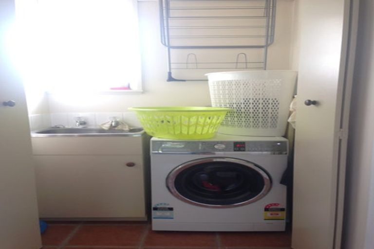 Photo of property in 42 Glamis Avenue, Strathmore Park, Wellington, 6022