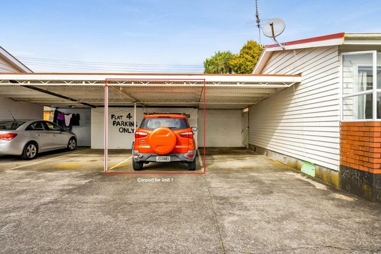 Photo of property in 42 Egmont Street, Hawera, 4610