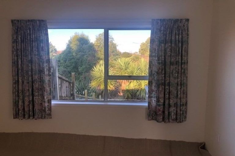 Photo of property in 2/28 Homedale Street, Pukehangi, Rotorua, 3015