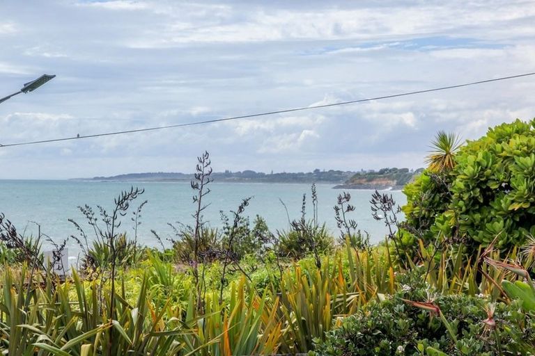 Photo of property in 12 Hine Street, New Plymouth, 4310