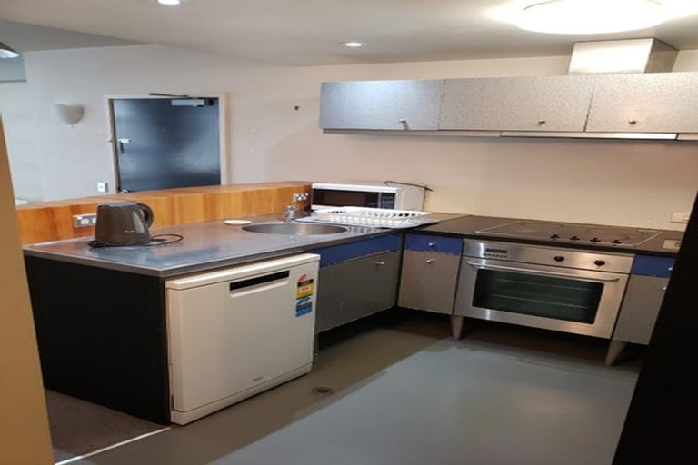 Photo of property in St Pauls Apartments, 30/43 Mulgrave Street, Thorndon, Wellington, 6011