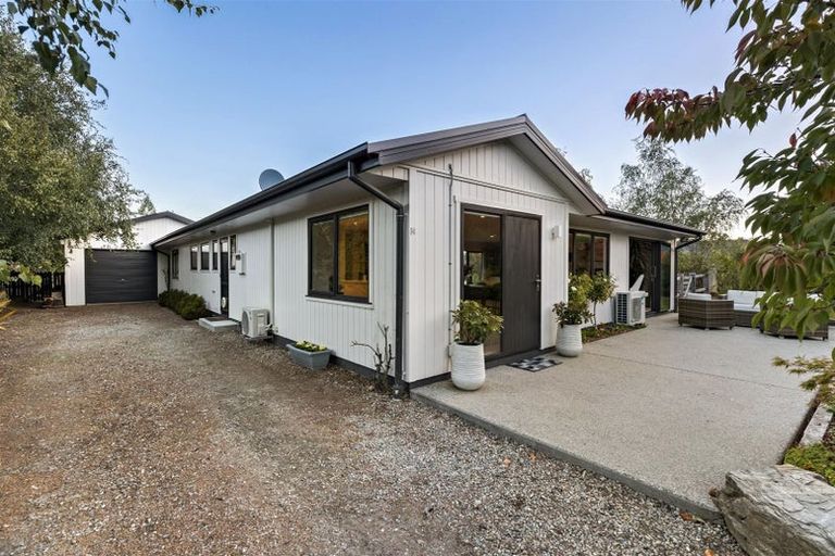 Photo of property in 84 Nichol Street, Lake Hawea, Wanaka, 9382