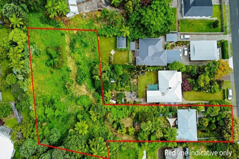 Photo of property in 126 Huatoki Street, Frankleigh Park, New Plymouth, 4310