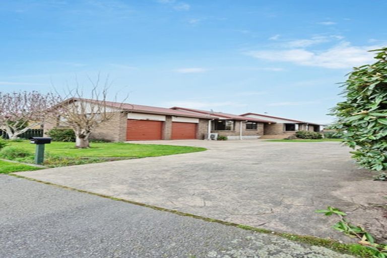 Photo of property in 696 Queens Drive, Waikiwi, Invercargill, 9810