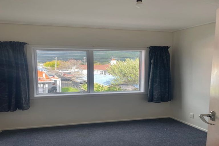 Photo of property in 54c Awamutu Grove, Waiwhetu, Lower Hutt, 5010