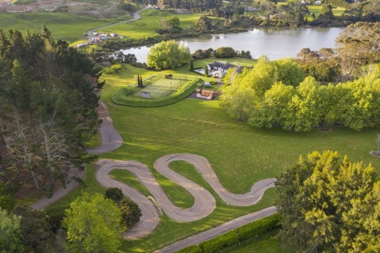 Photo of property in 8 Kennedys Road, Whenuapai, Auckland, 0814