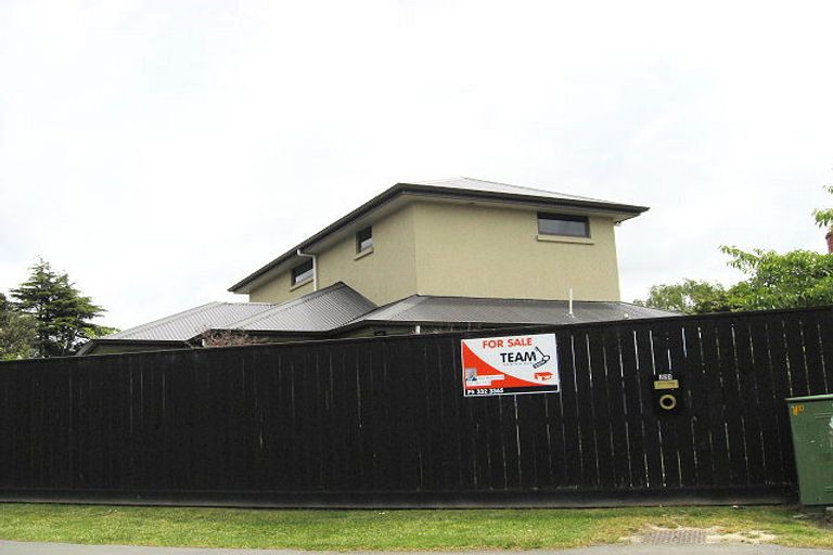 Photo of property in 223 Ilam Road, Ilam, Christchurch, 8041
