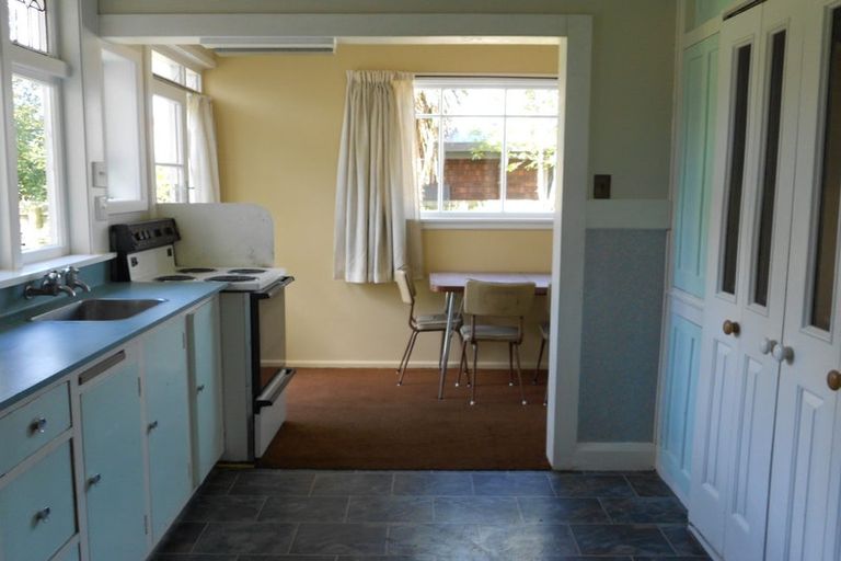 Photo of property in 2/110 Rattray Street, Riccarton, Christchurch, 8041