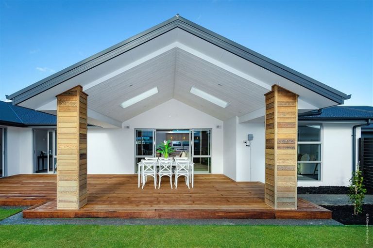 Photo of property in 5 Migratory Lane, Rolleston, 7615