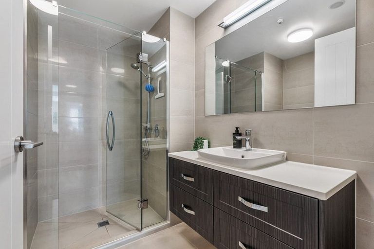 Photo of property in 215 Hibiscus Drive, Orewa, 0931