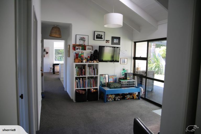 Photo of property in 15 Claydon Place, Ohope, 3121