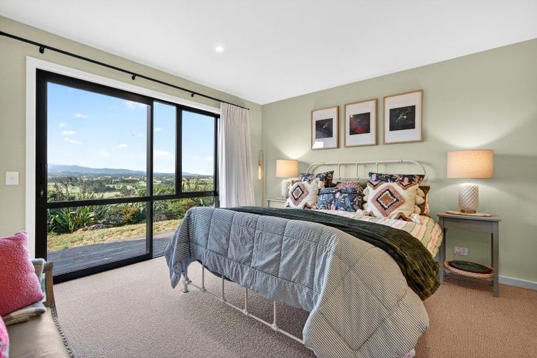 Photo of property in 12 Airstrip Ridge Road, Parkvale, Carterton, 5792