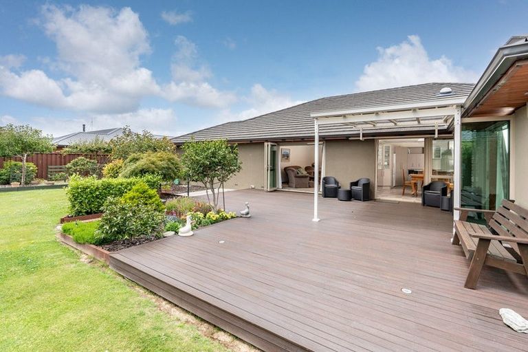 Photo of property in 15 Fenty Place, Mosgiel, 9024