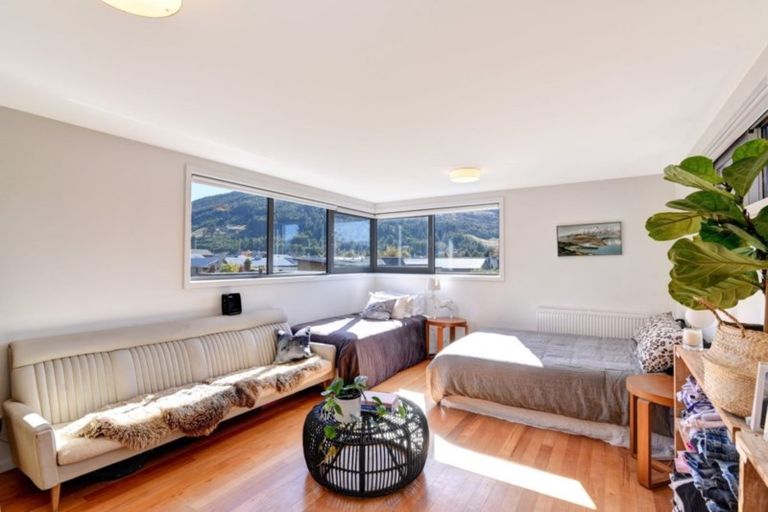Photo of property in 29 Mathias Terrace, Arthurs Point, Queenstown, 9371