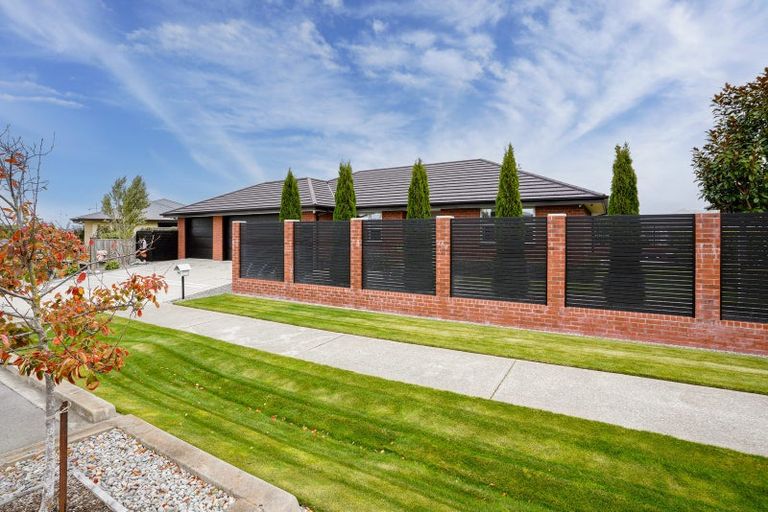 Photo of property in 41 Pegasus Main Street, Pegasus, 7612