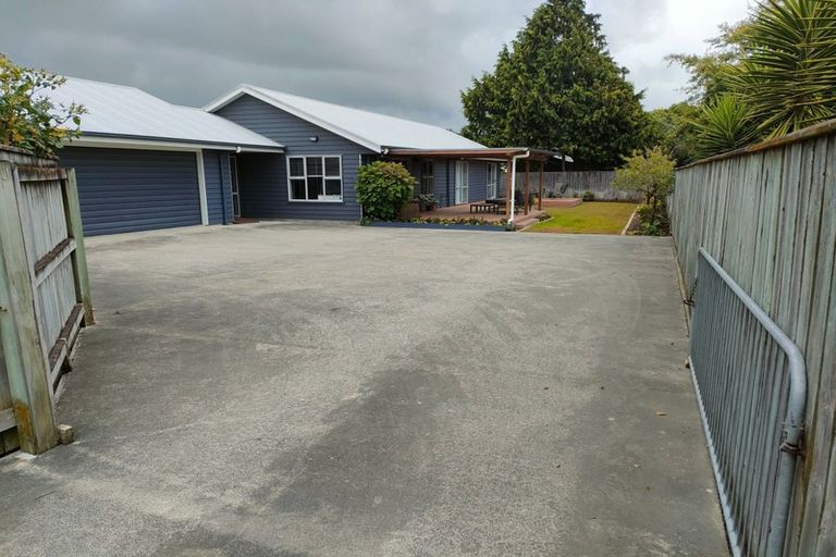 Photo of property in 1b Wellington Street, Feilding, 4702
