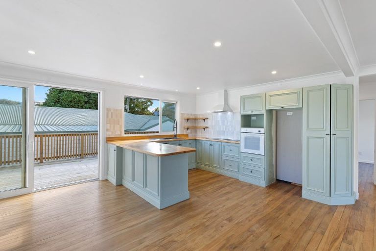 Photo of property in 62 Mount View Road, Melville, Hamilton, 3206