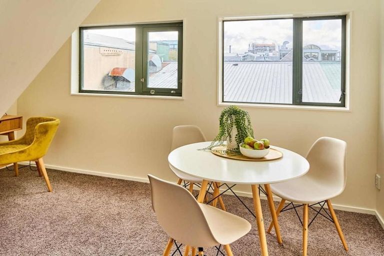 Photo of property in Courtenay Mews Apartments, 19/14 Alpha Street, Te Aro, Wellington, 6011