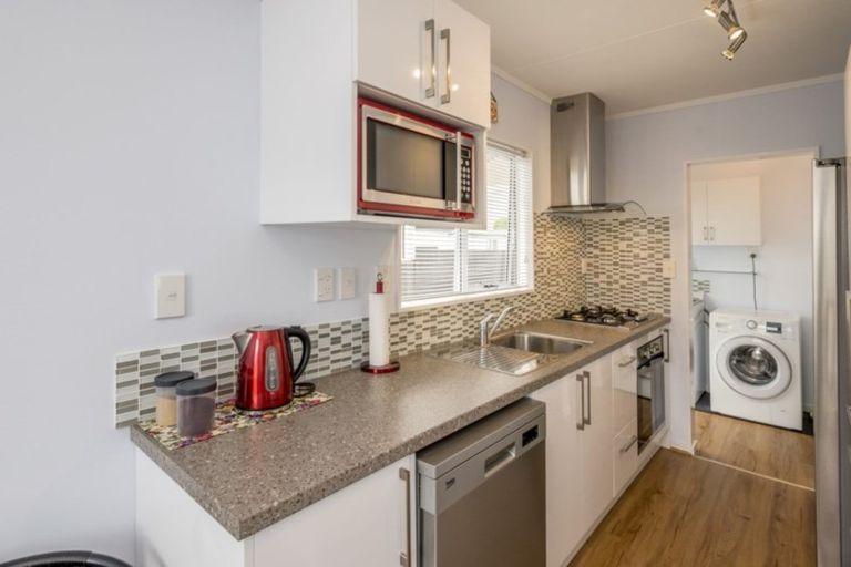 Photo of property in 13 Vogel Street, Levin, 5510