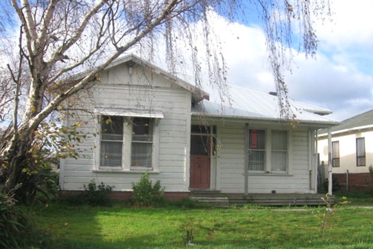 Photo of property in 33 Lyndhurst Street, Takaro, Palmerston North, 4412