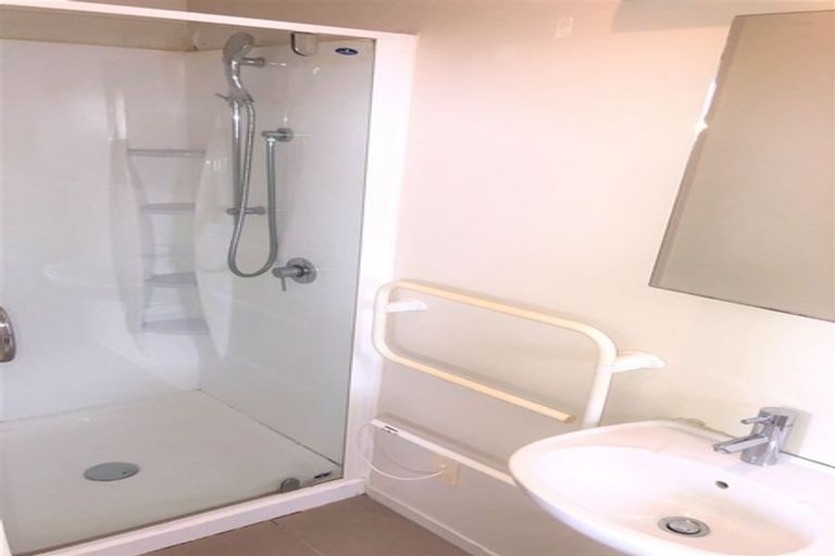 Photo of property in 63 Sheridan Terrace, Johnsonville, Wellington, 6037