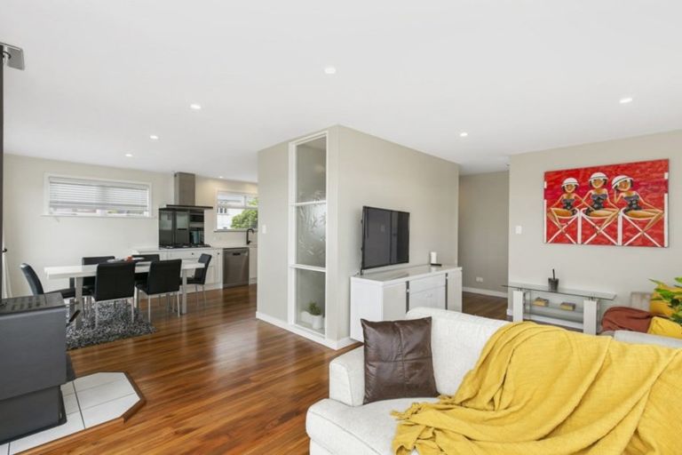 Photo of property in 93 Duncan Terrace, Kilbirnie, Wellington, 6022