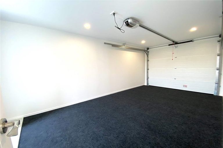 Photo of property in 7d Kotahi Road, Mount Wellington, Auckland, 1062