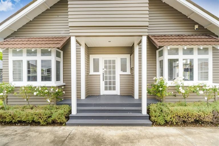 Photo of property in 29 Limbrick Street, Terrace End, Palmerston North, 4410