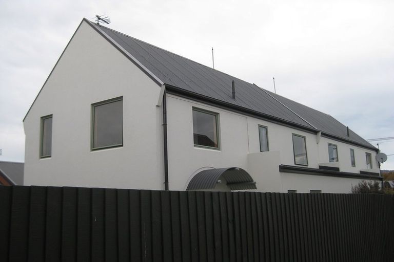 Photo of property in 2/13 Crohane Place, Addington, Christchurch, 8024