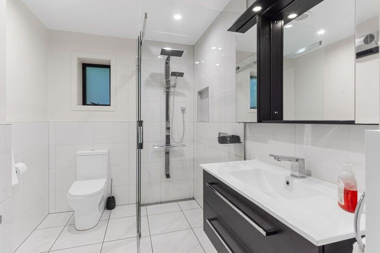 Photo of property in 5 Torr Street, Vauxhall, Dunedin, 9013