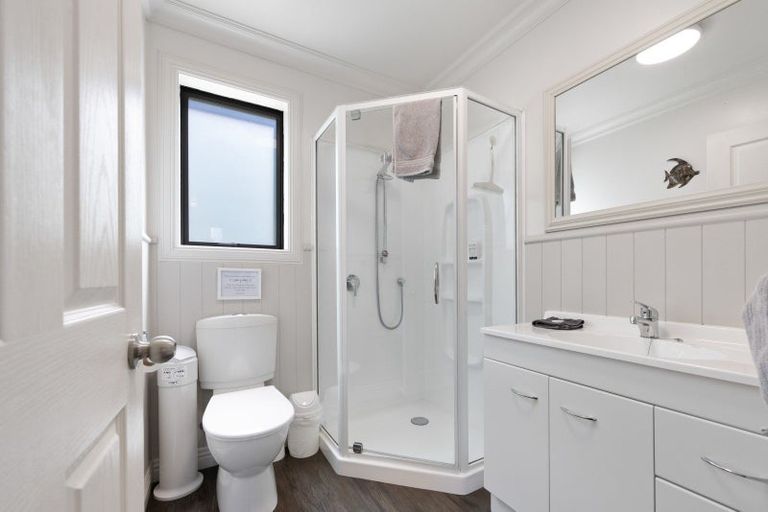 Photo of property in 112 Princess Street, Waitara, 4383