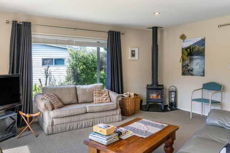 Photo of property in 11 Poriwira Drive, Kuratau, Turangi, 3381